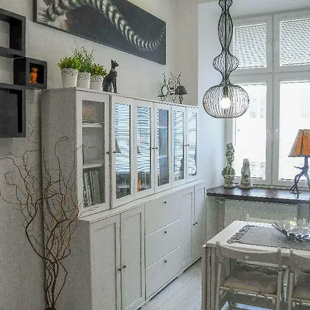 Apartamento Hoza Lux P&o Serviced Varsóvia